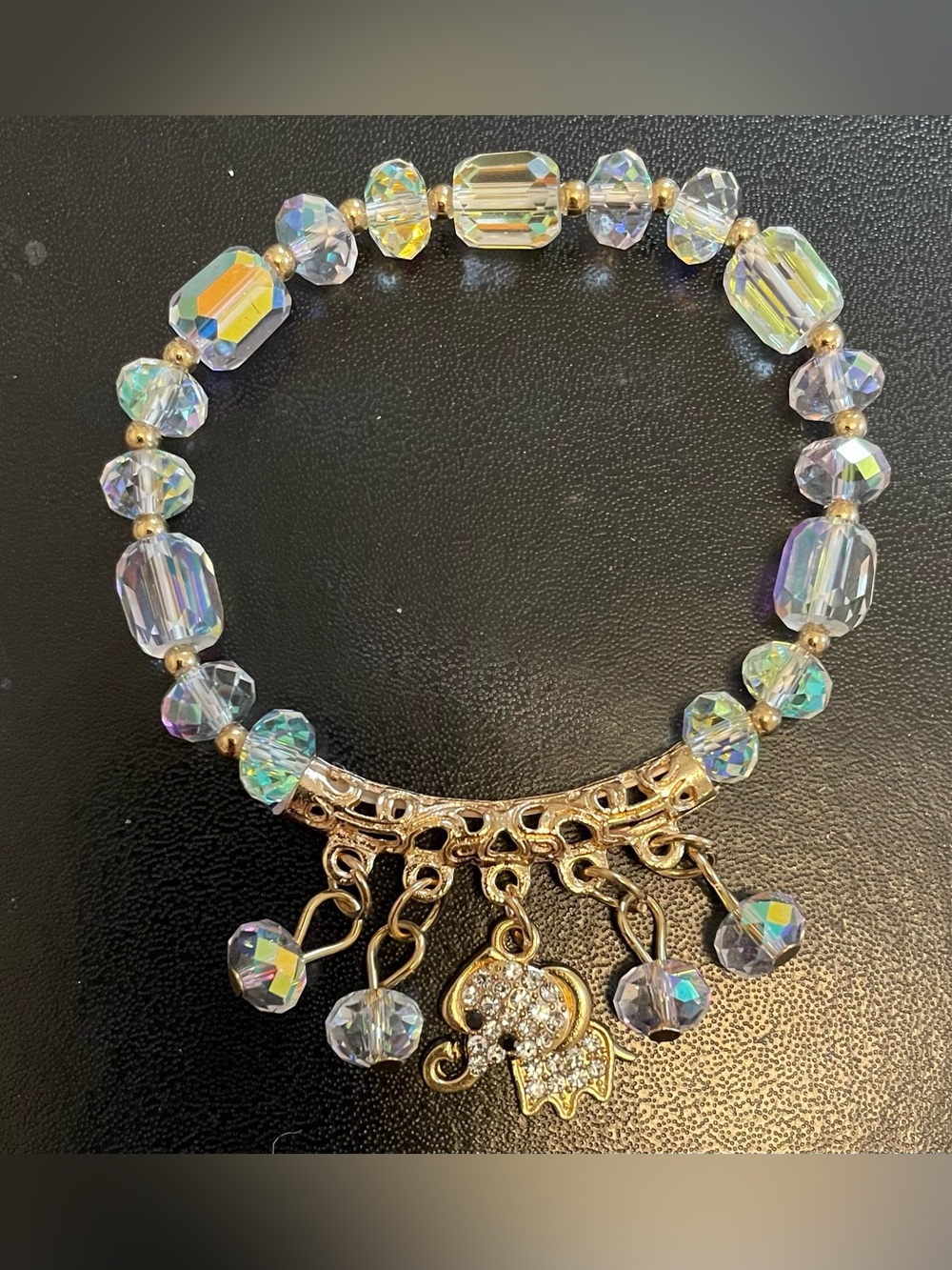 * Czech AB Crystal Elephant Charm Bracelet 7”-8” stretchy NEW Gorgeous!